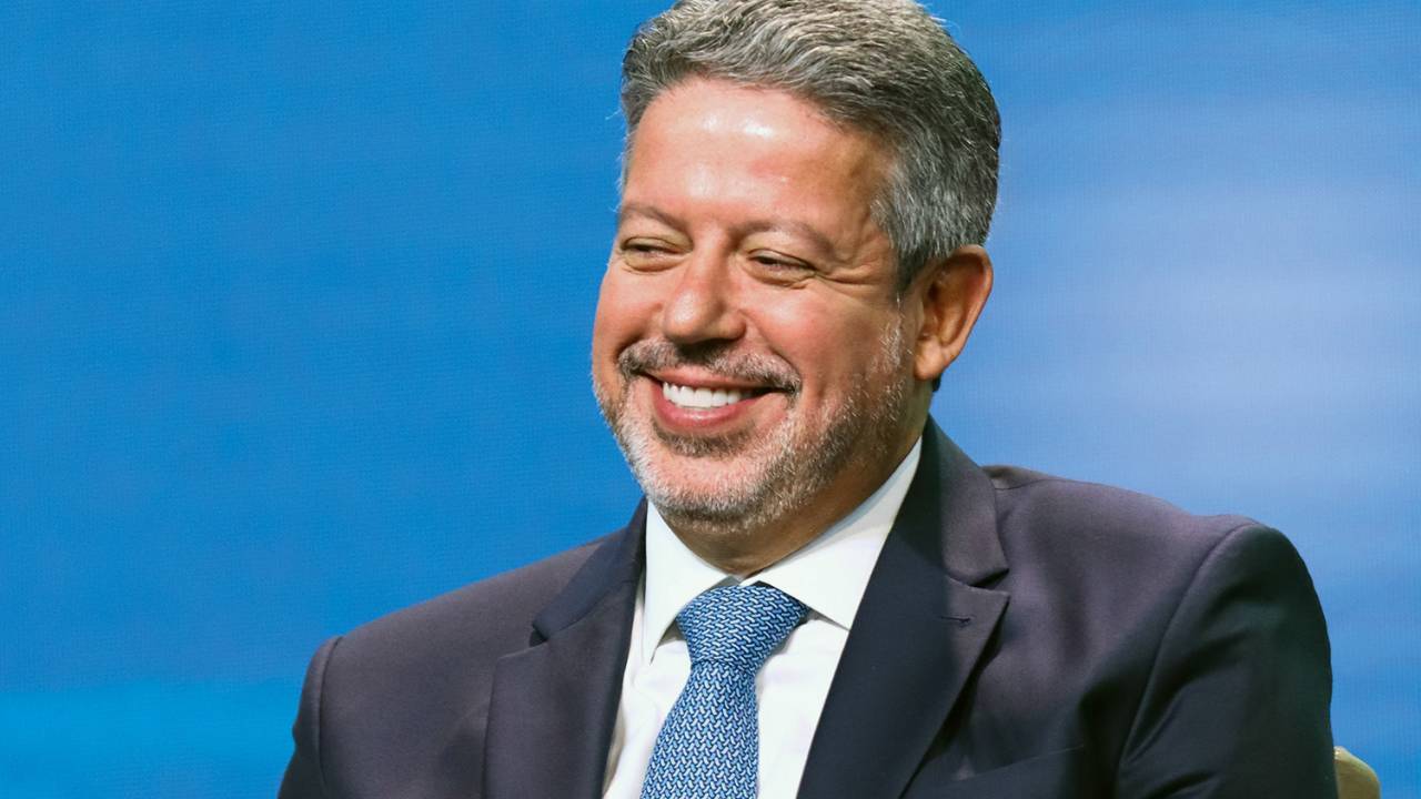 MAIS CARO - Arthur Lira: Câmara vai analisar alguns projetos que podem aumentar ainda mais os gastos do governo