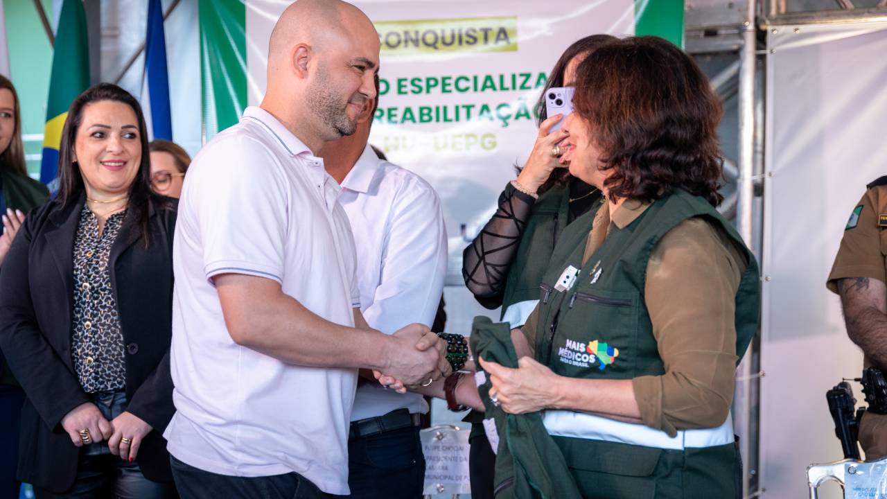 A Ministra da Saúde, Nísia Trindade, Durante Ato de Acolhida aos Profissionais Médicos do Programa Mais Médicos. Ponta Grossa, 24.07.2023. Fotos: Julia Prado/MS