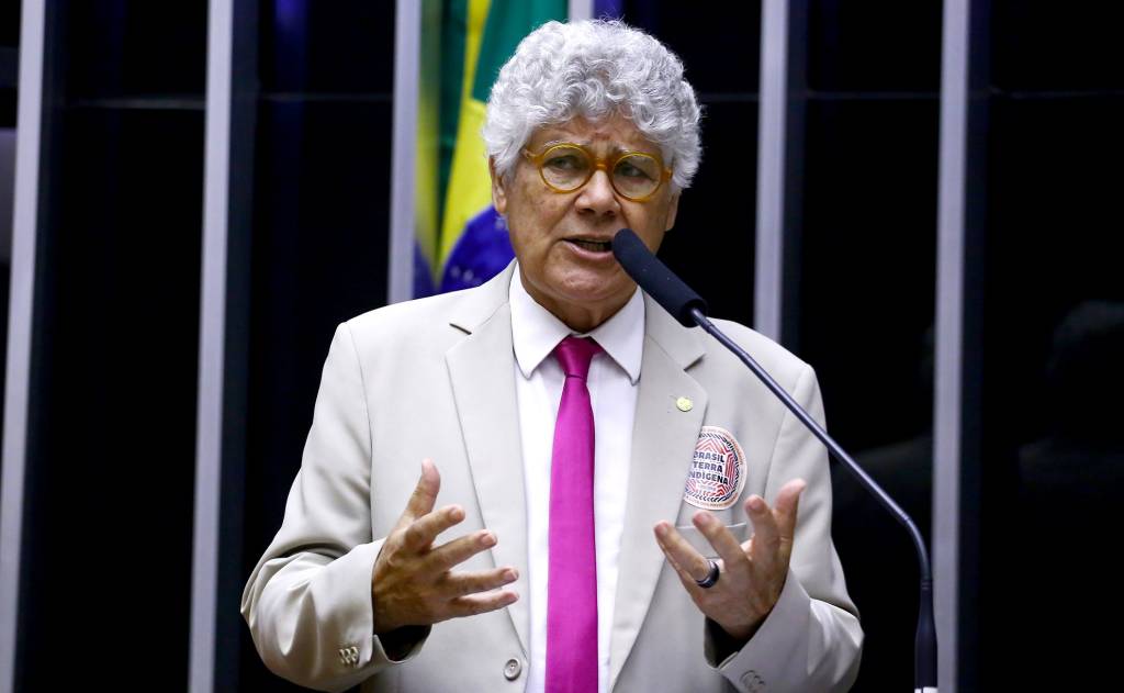 A interpretação de deputado do Psol à ofensa de Eduardo contra Bolsonaro