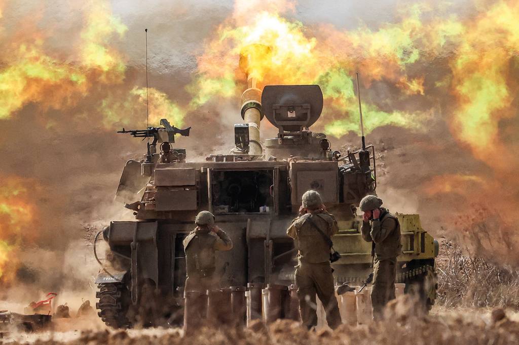 000_33XZ97P.jpg REAÇÃO - Gaza em chamas: cerco total e bombardeios israelenses em série