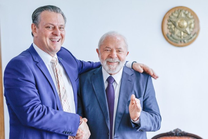 O ministro da Agricultura, Carlos Fávaro, e o presidente Luiz Inácio Lula da Silva