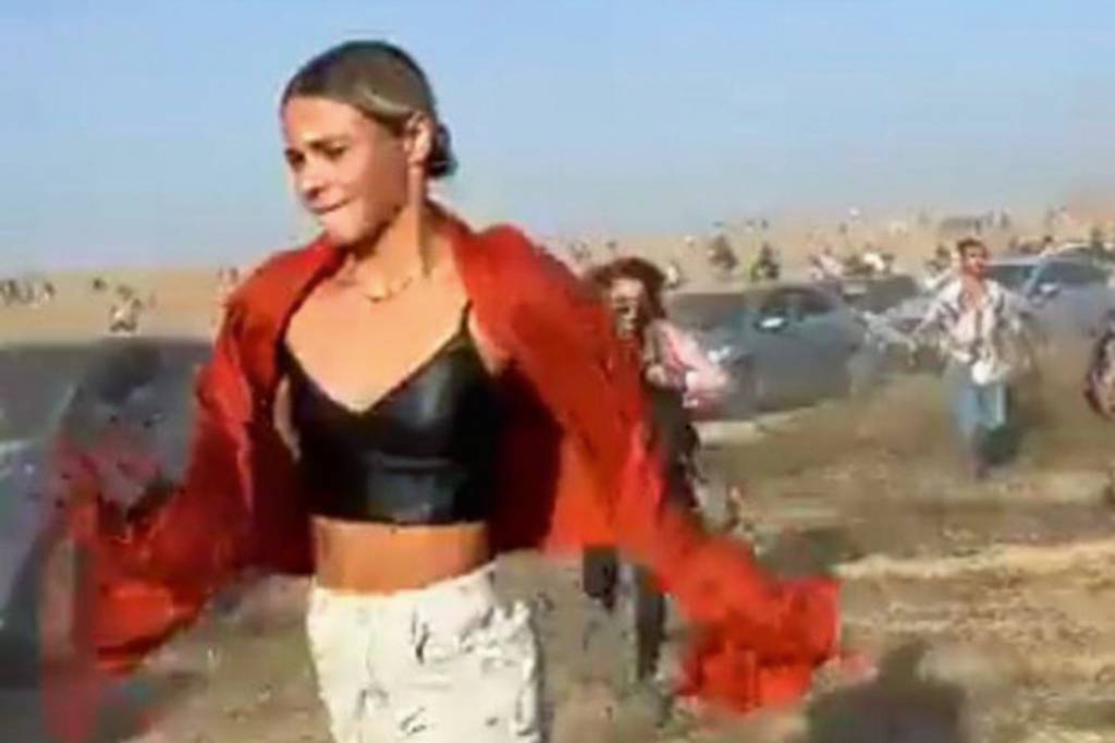 2a-D-4-FUGA-RAVE-fi-696×604.jpeg TRAGÉDIA - Jovem em fuga em rave no deserto: 260 assassinados a sangue frio