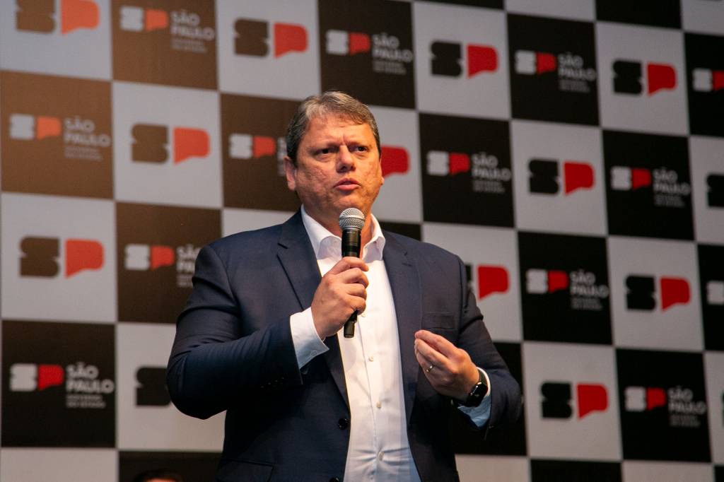 Governo Tarcísio regularizou mais de 100 mil imóveis desde 2023