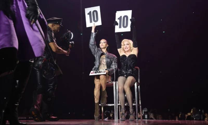 madonna 1 Madonna traz os icônicos corsets de volta em sua nova turnê (Getty Images)