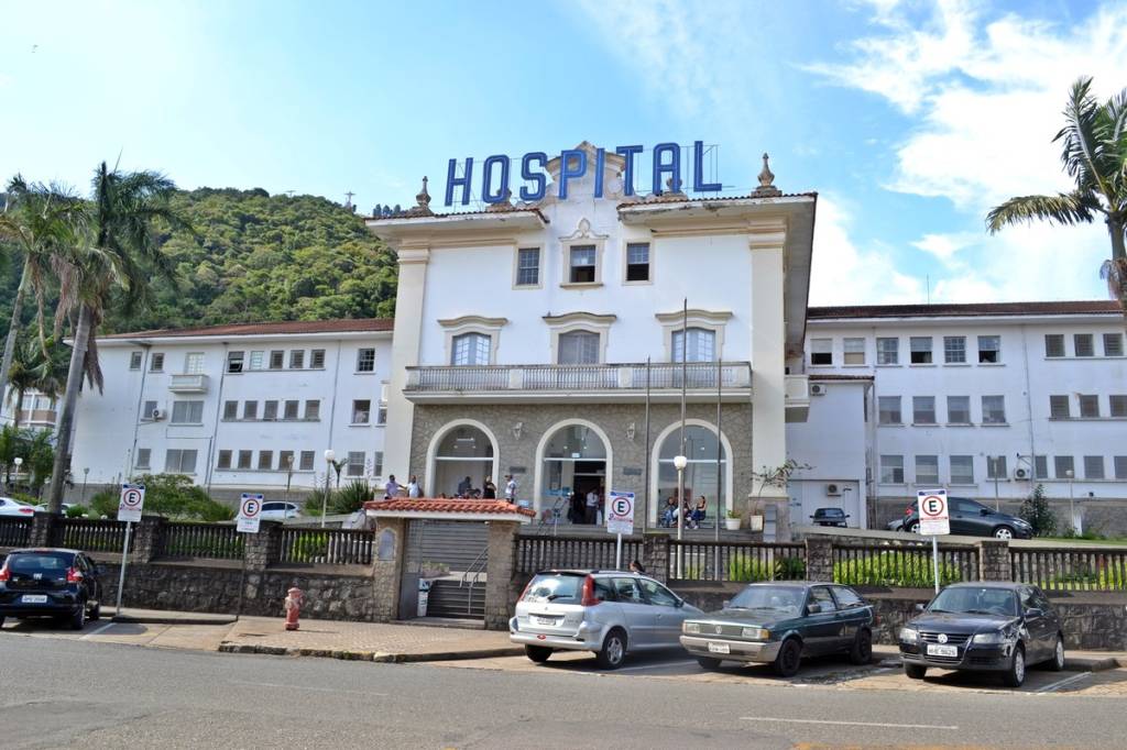 Alckmin e Padilha discutem socorro à ‘saúde financeira’ das Santas Casas