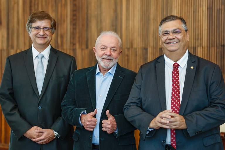 Por que Lula escolheu Paulo Gonet para a PGR