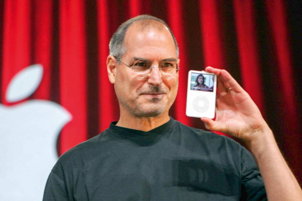 3—STEVE-JOBS—IPOD-20.jpg 3—STEVE-JOBS—IPOD-20.jpg
