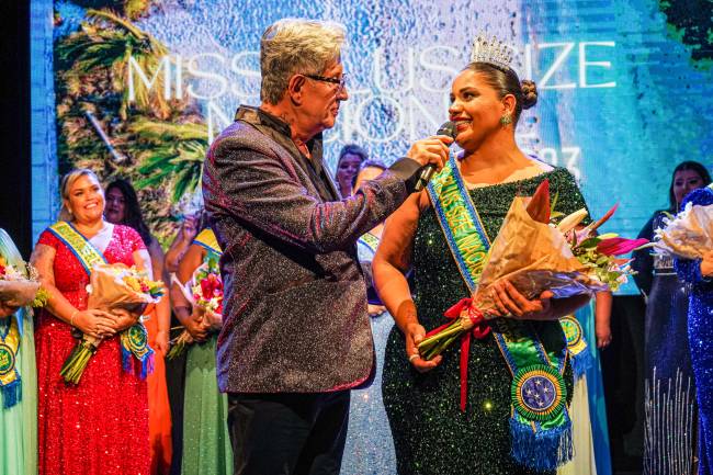 Eduardo Araúju e Miss plus size nacional Amanda Ramos (pernambuco) Eduardo Araúju e Miss plus size nacional Amanda Ramos (pernambuco)