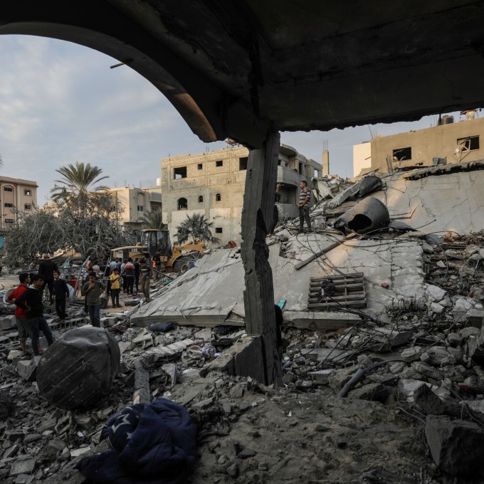 O último (e avassalador) poema do autor palestino morto na Faixa de Gaza