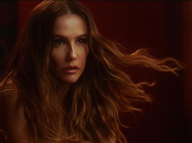 Deborah Secco -
