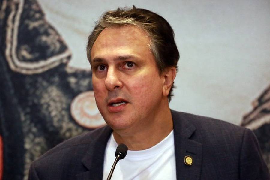 Camilo tenta nacionalizar disputa no Ceará: ‘Por que Ciro não fala de Flávio Bolsonaro?’