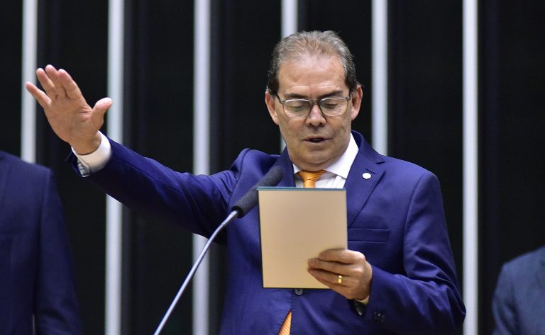 Relator da anistia já disse que seu partido não apoiava perdão a golpistas