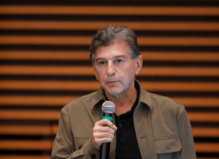 É ignorância, antissemitismo ou ambos