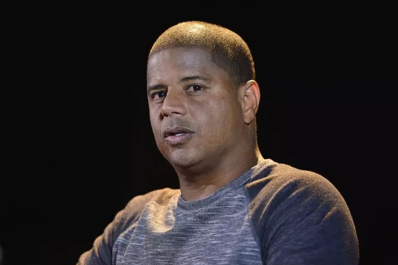 Marcelinho Carioca diz ter sido vítima de golpe; entenda