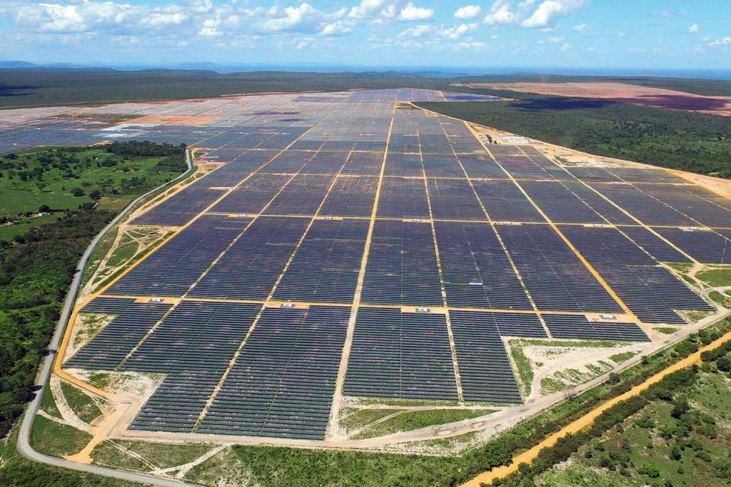 2—PARQUE-SOLAR-ITUVERAVA—BAHIA-1.jpg 2—PARQUE-SOLAR-ITUVERAVA—BAHIA-1.jpg