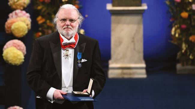 JON-FOSSE-2023-12-c-AFP.jpg Jon Fosse, vencedor do Nobel de Literatura em 2023 -