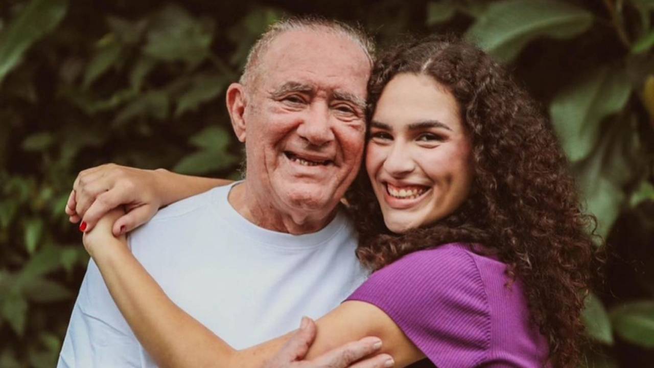 Renato Aragão com a filha Lívian Aragão