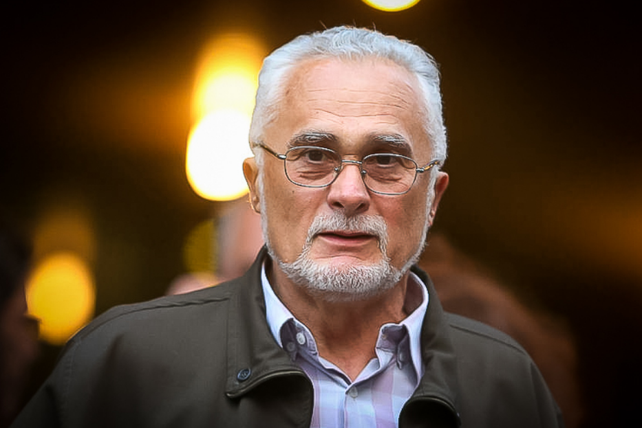 José Genoíno está internado em São Paulo após remoção de tumor