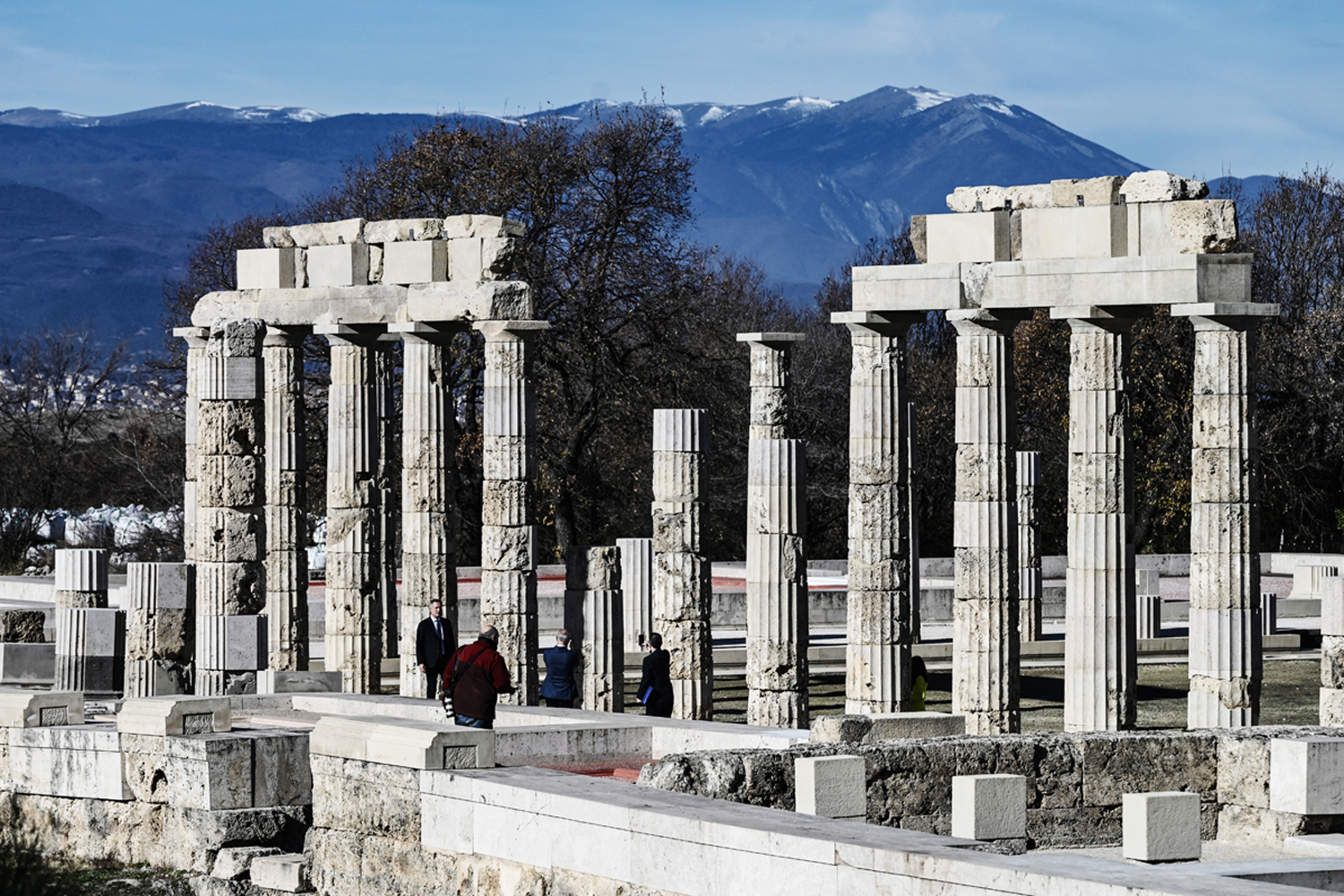 JOIA&ensp;- As colunas d&oacute;ricas: quebra-cabe&ccedil;a arquitet&ocirc;nico de valor cultural