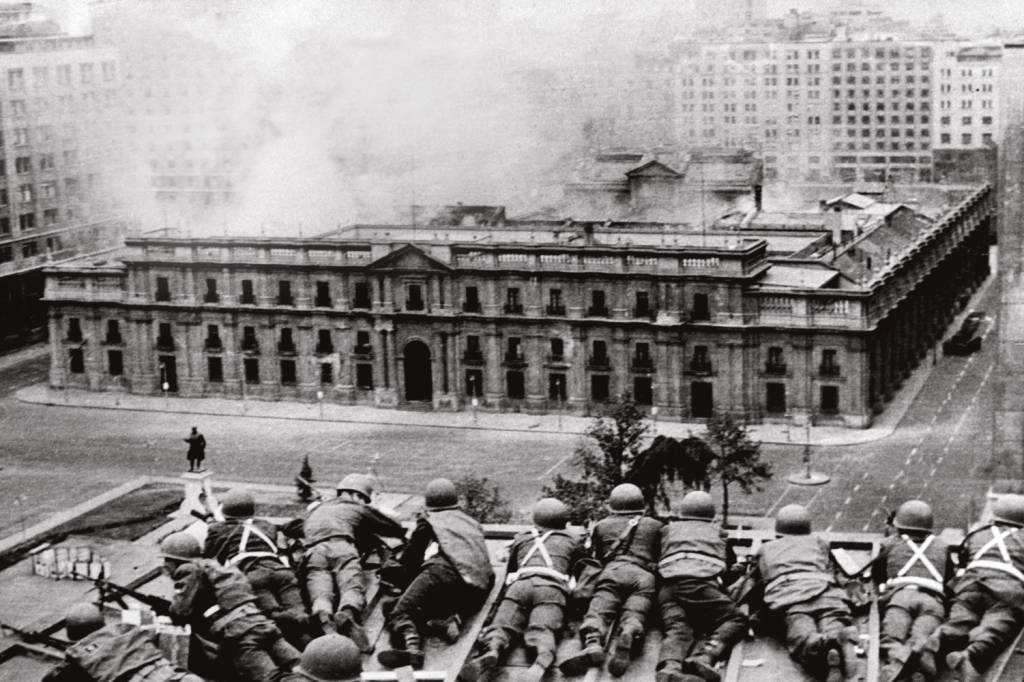 000_ARP1921256.jpg O HORROR - O golpe militar de 11 de setembro de 1973: deposição do socialista Allende, amigo do escritor