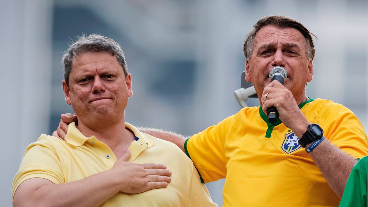 NO PALANQUE - A consagração entre criador e criatura: Tarcísio é hoje a opção preferida pelo eleitorado de direita