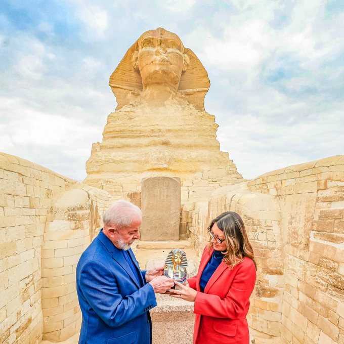 Lula se reúne com líder do Egito e visita Liga dos Estados Árabes no Cairo