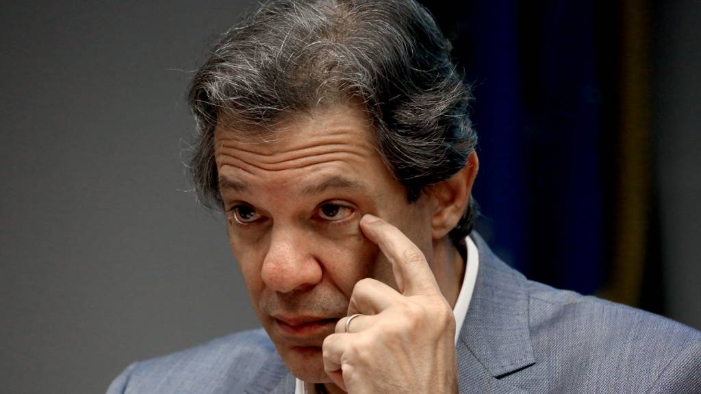 (DF) – 24/01/2024 PREOCUPAÇÃO - Haddad: dívidas privadas viraram problema para o governo