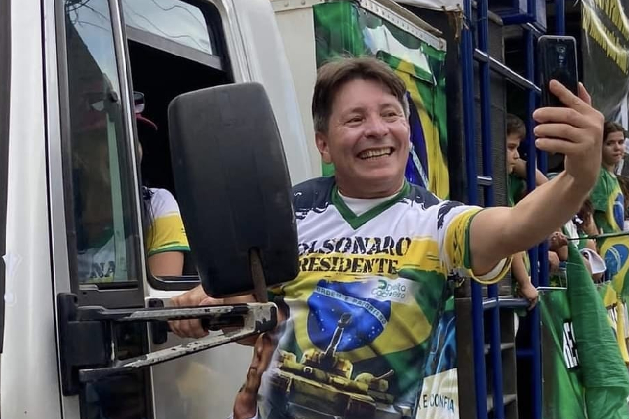 O deputado estadual Capitão Assumção (PL-ES) durante manifestação de apoio a Jair Bolsonaro (PL) em maio de 2022