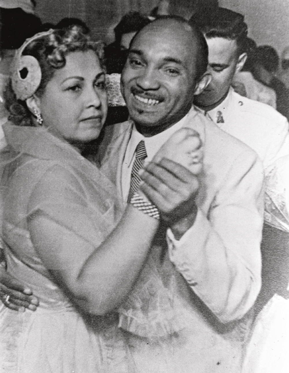 2—10.jpg MULHERENGO - Lupicínio e a esposa, Cerenita: após anos de desilusões amorosas, ele se casou na maturidade