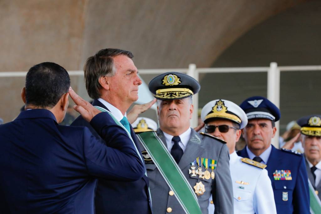 Bolsonaro recebeu informação de que Exército preparou uma “cela” para sua prisão