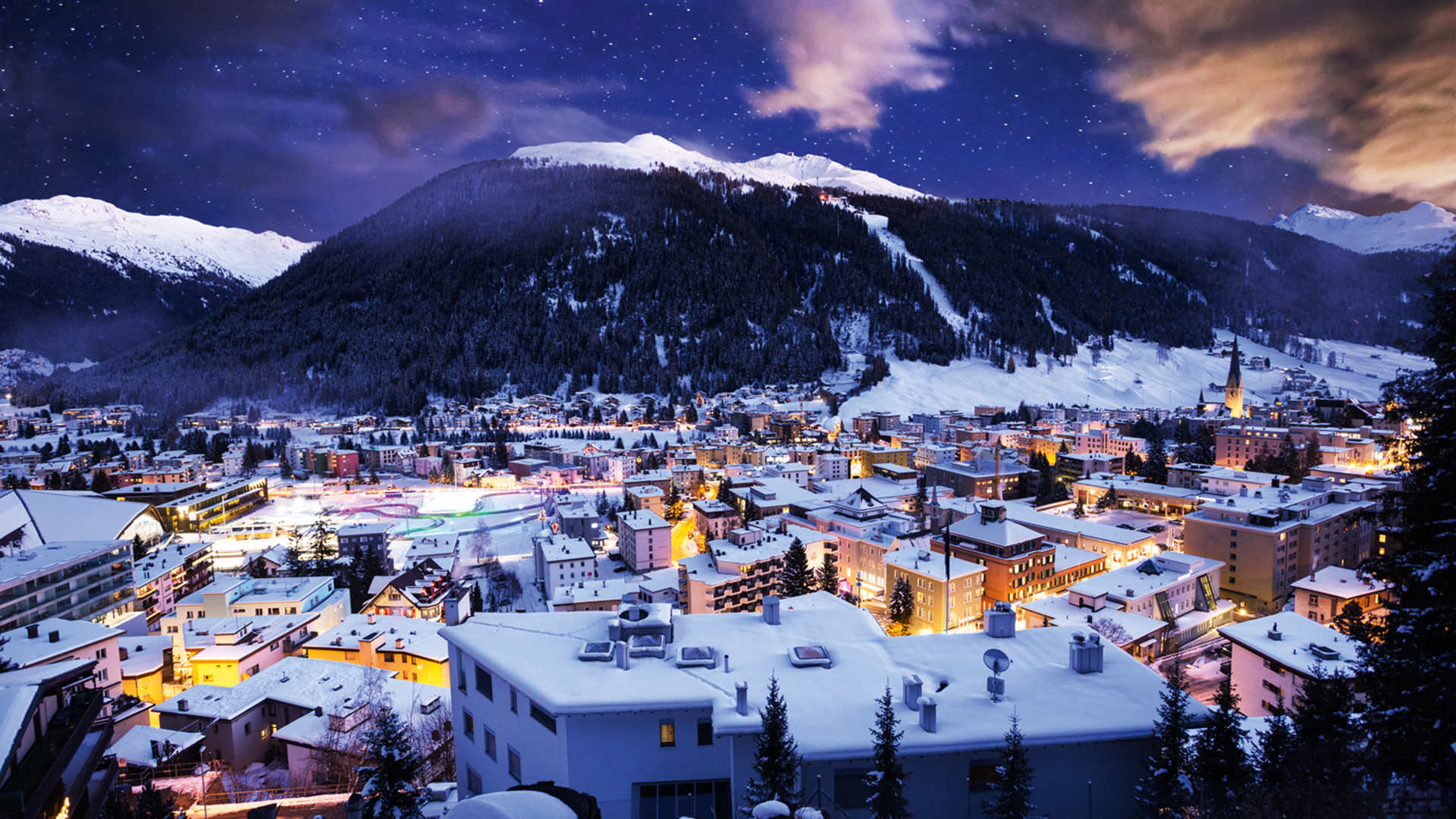 Bilionários caem em golpe e compram ingresso falso para espaço de Trump em Davos