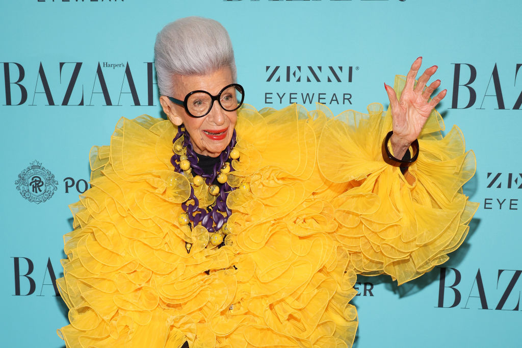 A empresária e ícone da moda Iris Apfel em 2021 -