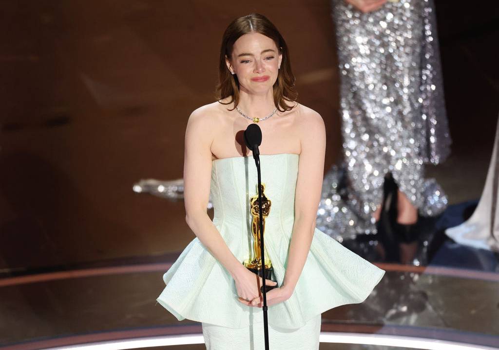 Emma Stone ganhou o Oscar por 'Pobres Criaturas' -
