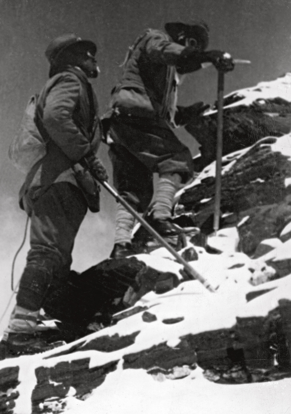 LENDA - A expedição de George Mallory: britânico subiu o monte há 100 anos, mas nunca voltou de lá