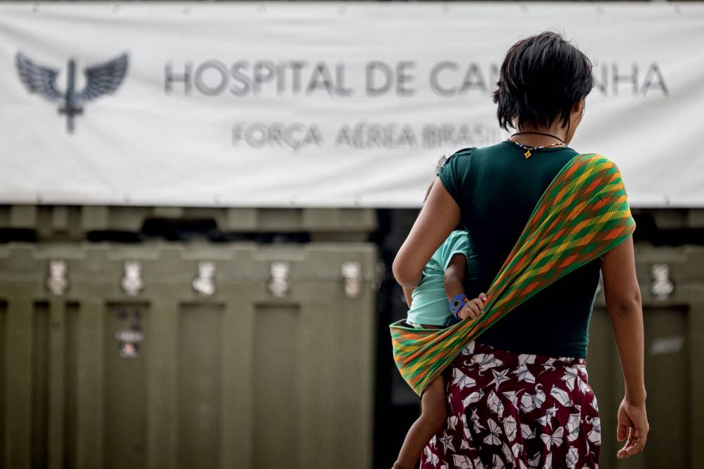 Crisis sanitaria en el pueblo Yanomani por la minería ilegal CRISE - Assistência aos ianomâmis: desastre humanitário é um vexame ao país