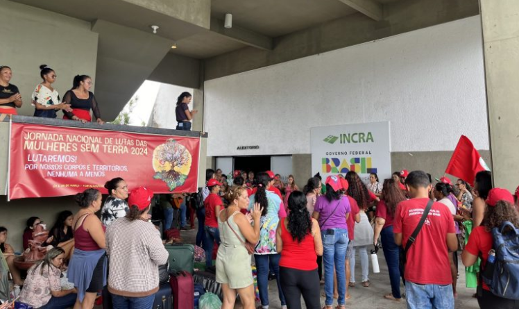 A curiosa fusão entre o MST e o governo Lula