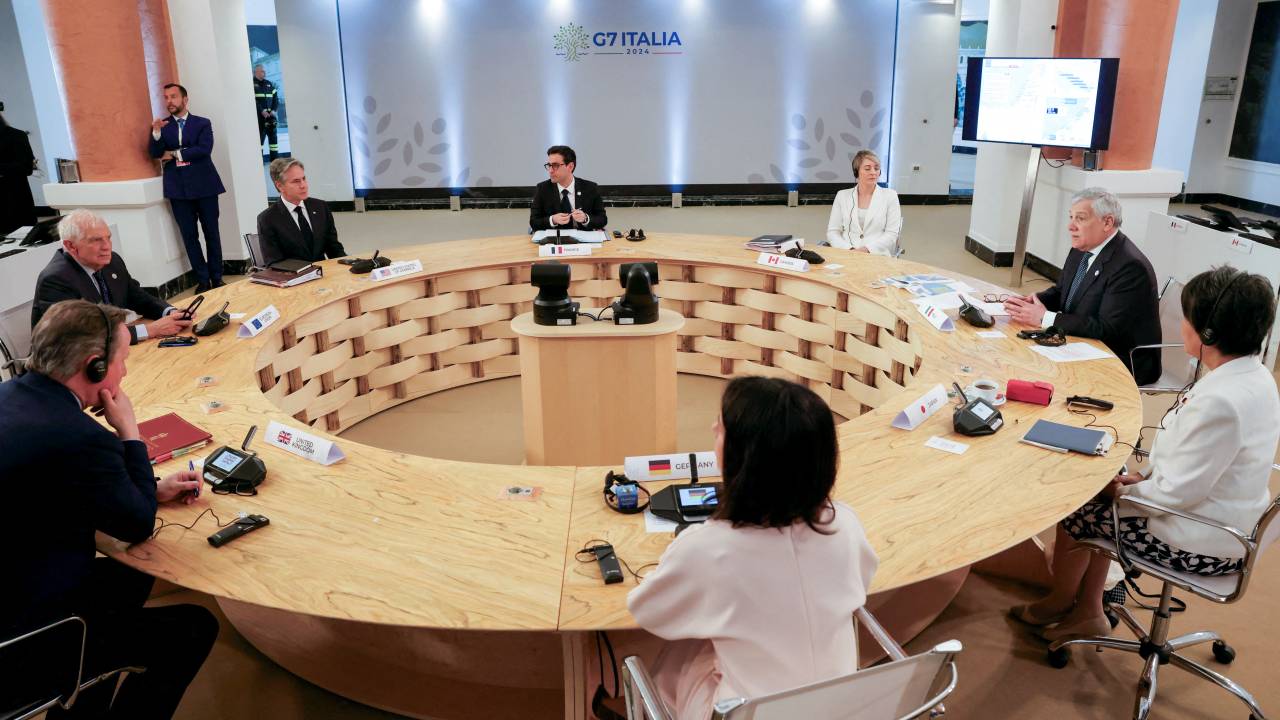 British Foreign Secretary David Cameron (L), European Union foreign policy Chief Josep Borrell (2nd-L), US Secretary of State Antony Blinken (3rd-L), French Foreign Minister Stephane Sejourne (C-top), Canadian Minister of Foreign Affairs Melanie Joly (3rd-R), Italian Foreign Minister Antonio Tajani (2nd-R), Japanese Foreign Minister Yoko Kamikawa (R) and German Foreign Minister Annalena Baerbock (C-bottom) attend the G7 foreign ministers meeting on Capri island, on April 18, 2024. (Photo by Remo Casilli / POOL / AFP)