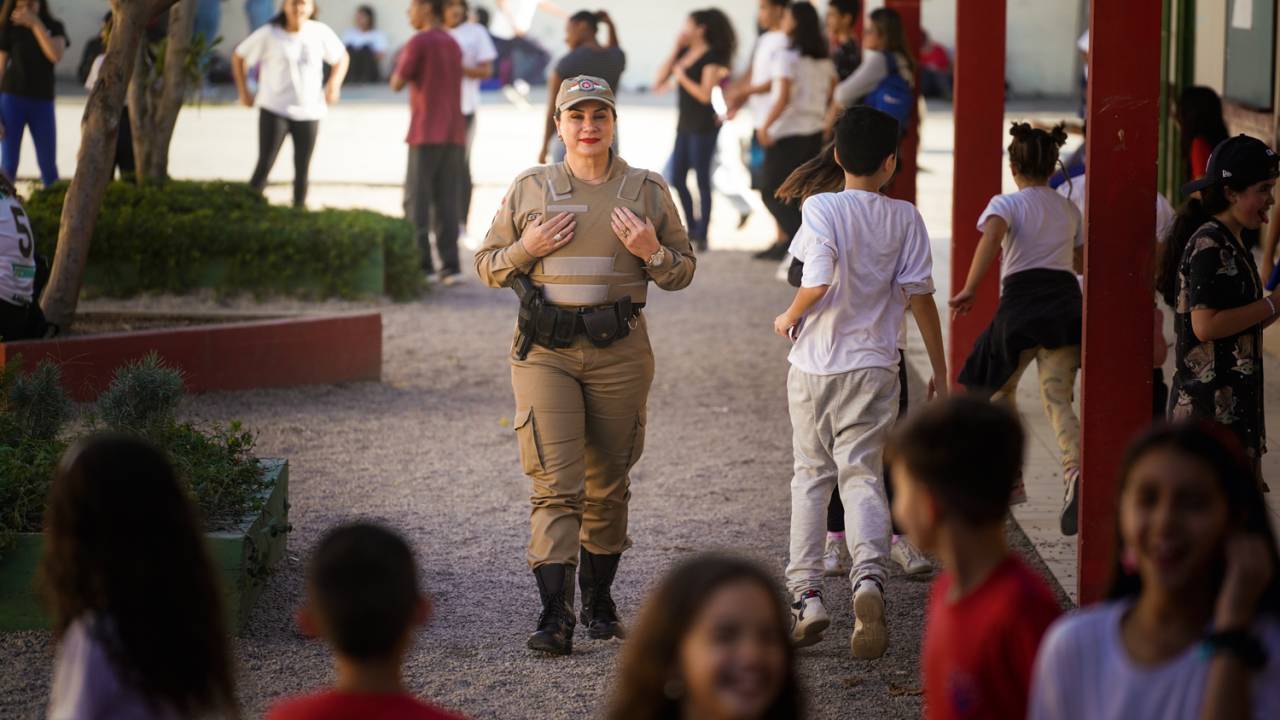 PREVENÇÃO - Santa Catarina: estado adotou PMs nas escolas após a morte de quatro crianças em creche de Blumenau
