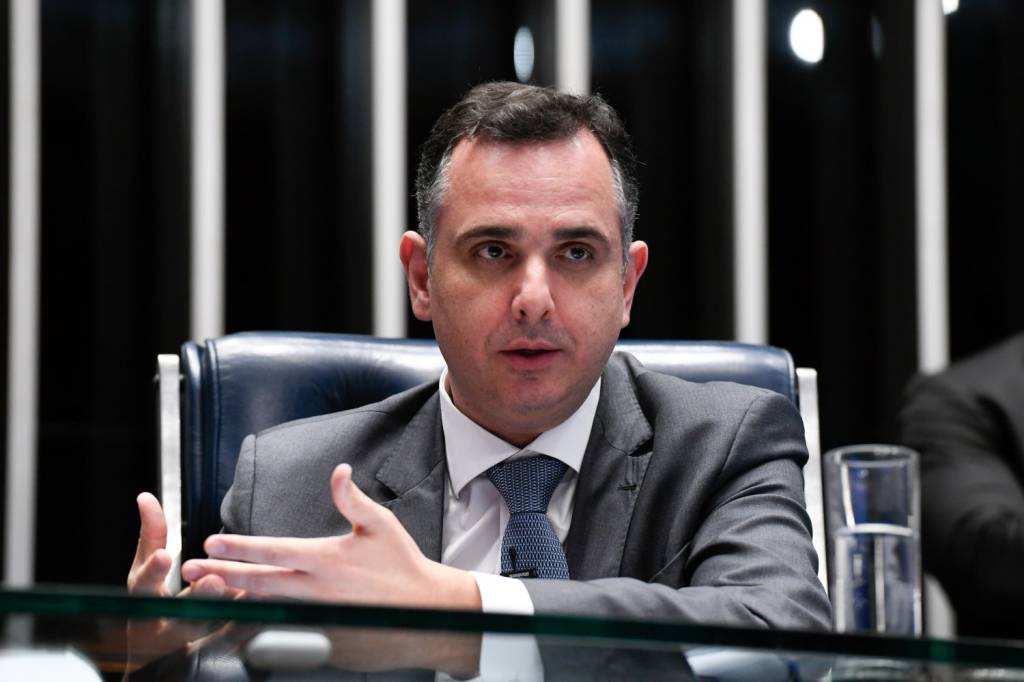 Votação da desoneração da folha é adiada para próxima terça-feira