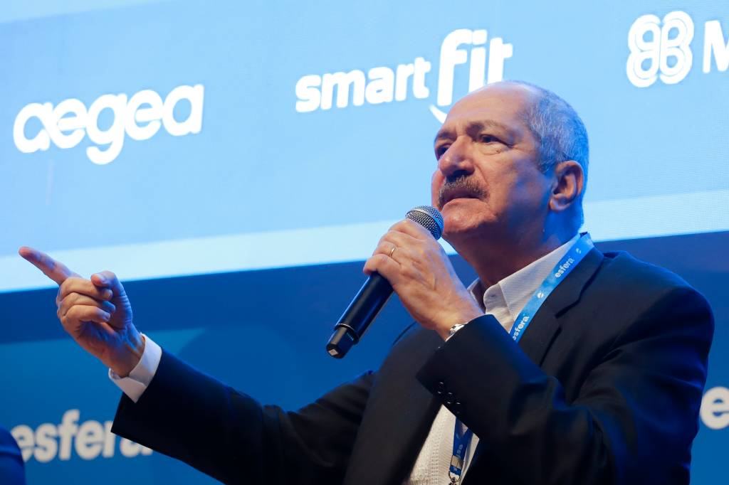 Ex-ministro de Dilma defende anistia a envolvidos em ato terrorista de 8/1