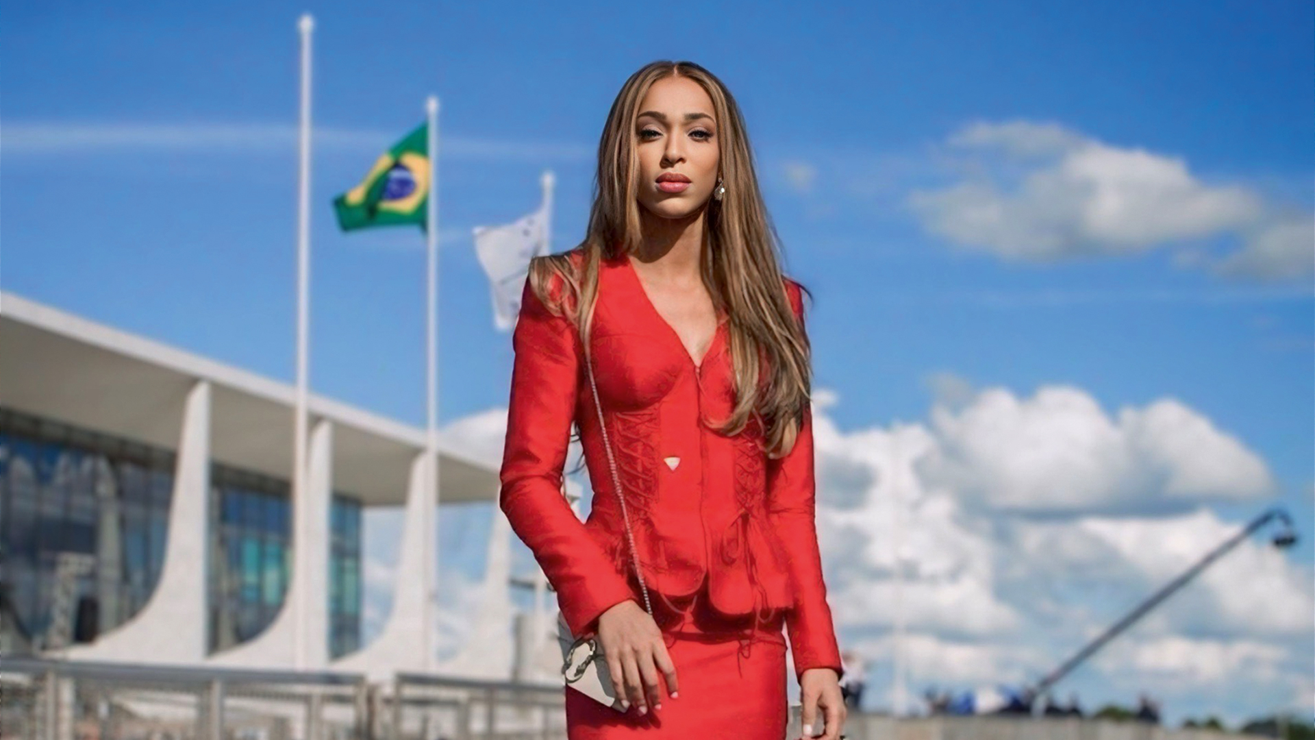 Como Erika Hilton convenceu a Secom de Lula a abraçar o fim da escala 6×1