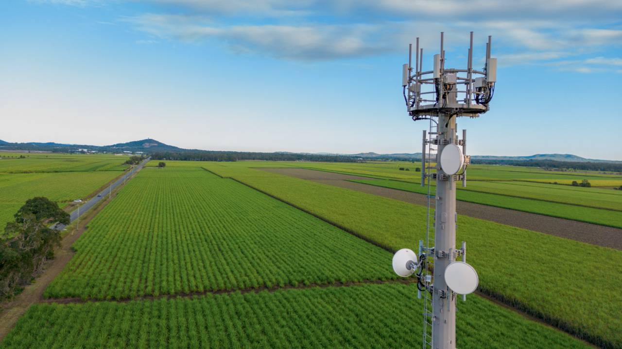 DESAFIO - Torre: dimensões continentais do Brasil dificultam ampliação do acesso