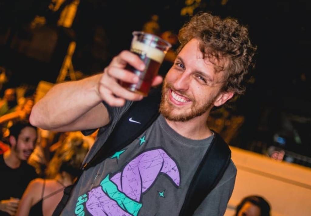 O lançamento de cerveja à base de cannabis, em meio à lei do Congresso