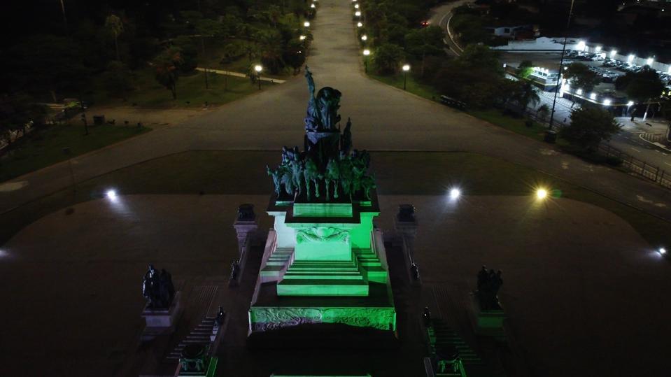 monumento monumento