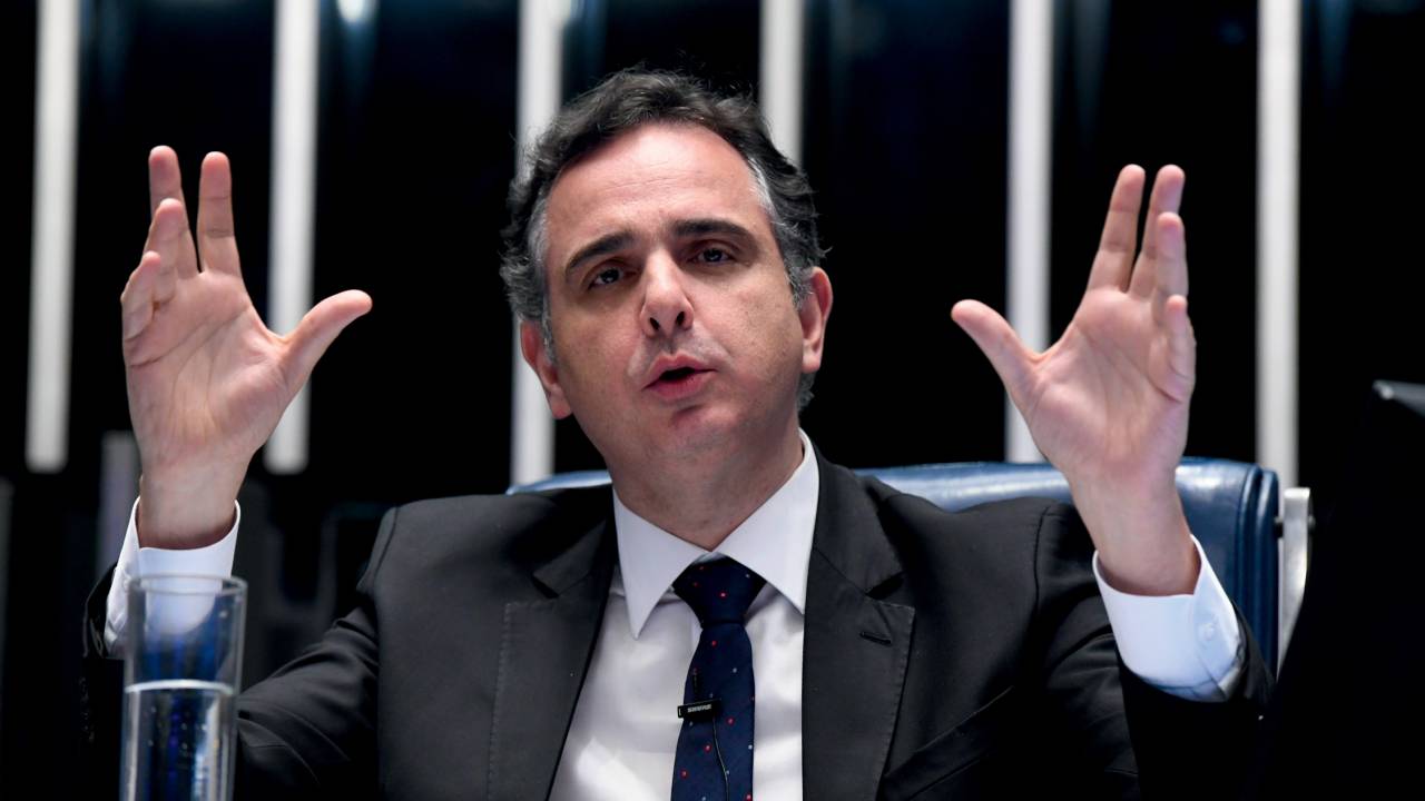 SEM DEFESA - Pacheco: PEC prevê reajustes a cada cinco anos