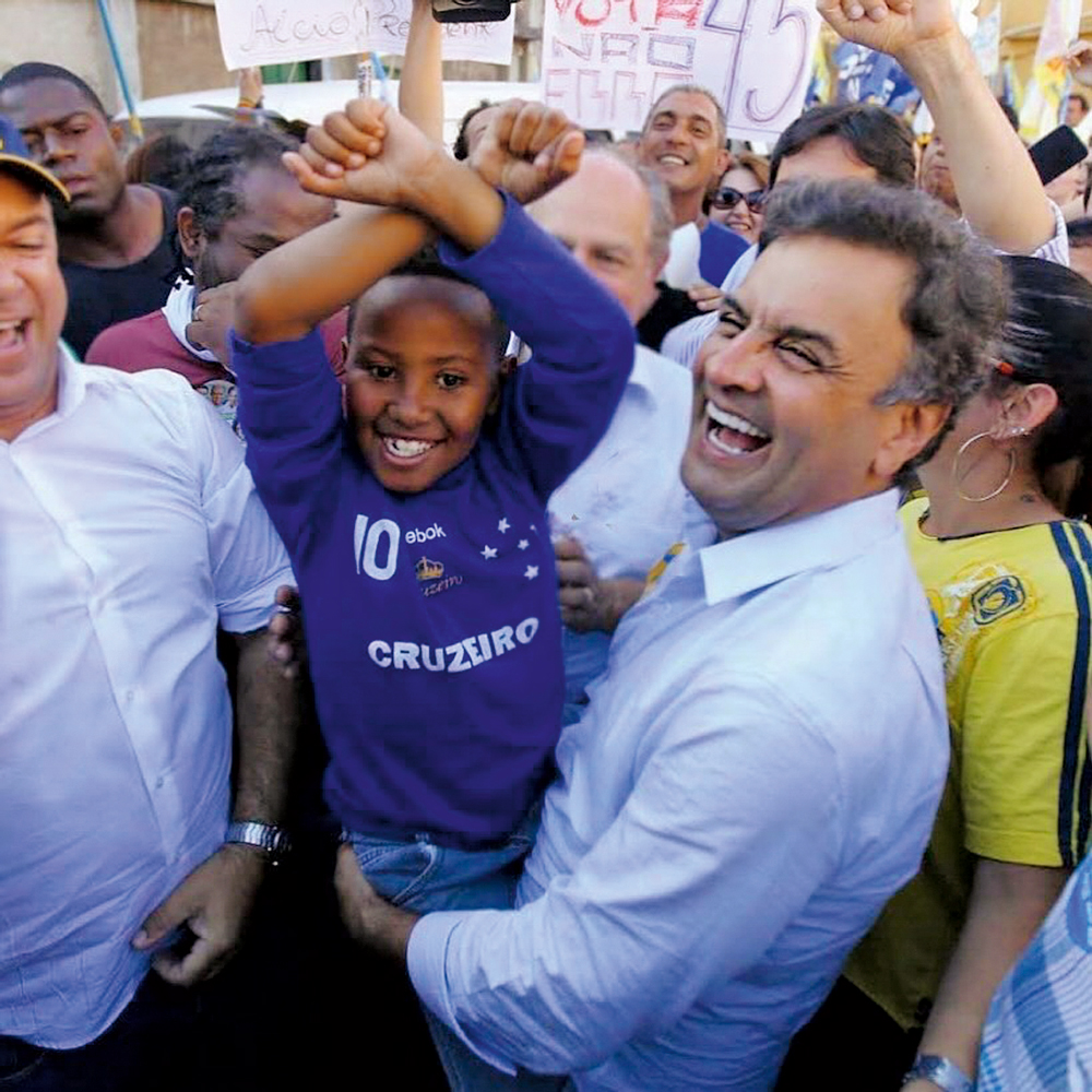 2D-(2)—AECIO-NEVES-2024-4-b-pequena.jpg ALEGRIA - Aécio Neves: de volta ao tabuleiro após queda na Lava-Jato