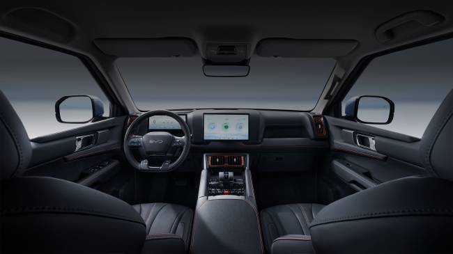 BYD Shark (3) Interior da BYD Shark é espaçoso e com bom acabamento -