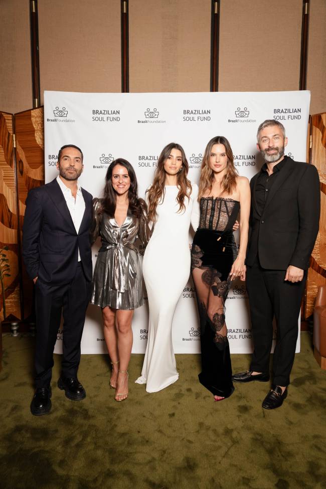 Daniel Urzedo, Paula Bezerra de Mello, Cindy Mello, Alessandra Ambrosio,Milan Blagojevic – Daniel Urzedo, Paula Bezerra de Mello, Cindy Mello, Alessandra Ambrosio,Milan Blagojevic –