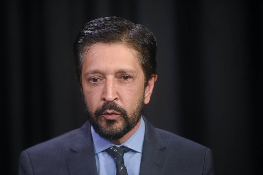 Prefeitura de SP pede rescisão de contrato com empresa após funcionário criticar Charlie Kirk