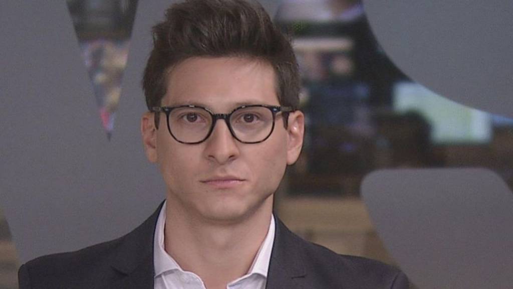 Apresentador se demite da Globo e estreia nervoso na RedeTV